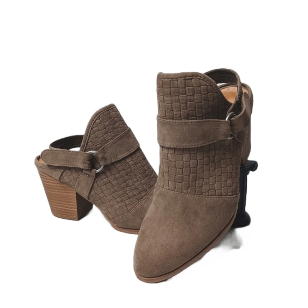 UNIVERSAL THREADS GOODS CO. SLING BACK BOOTIES NWOT.  SIZE 11